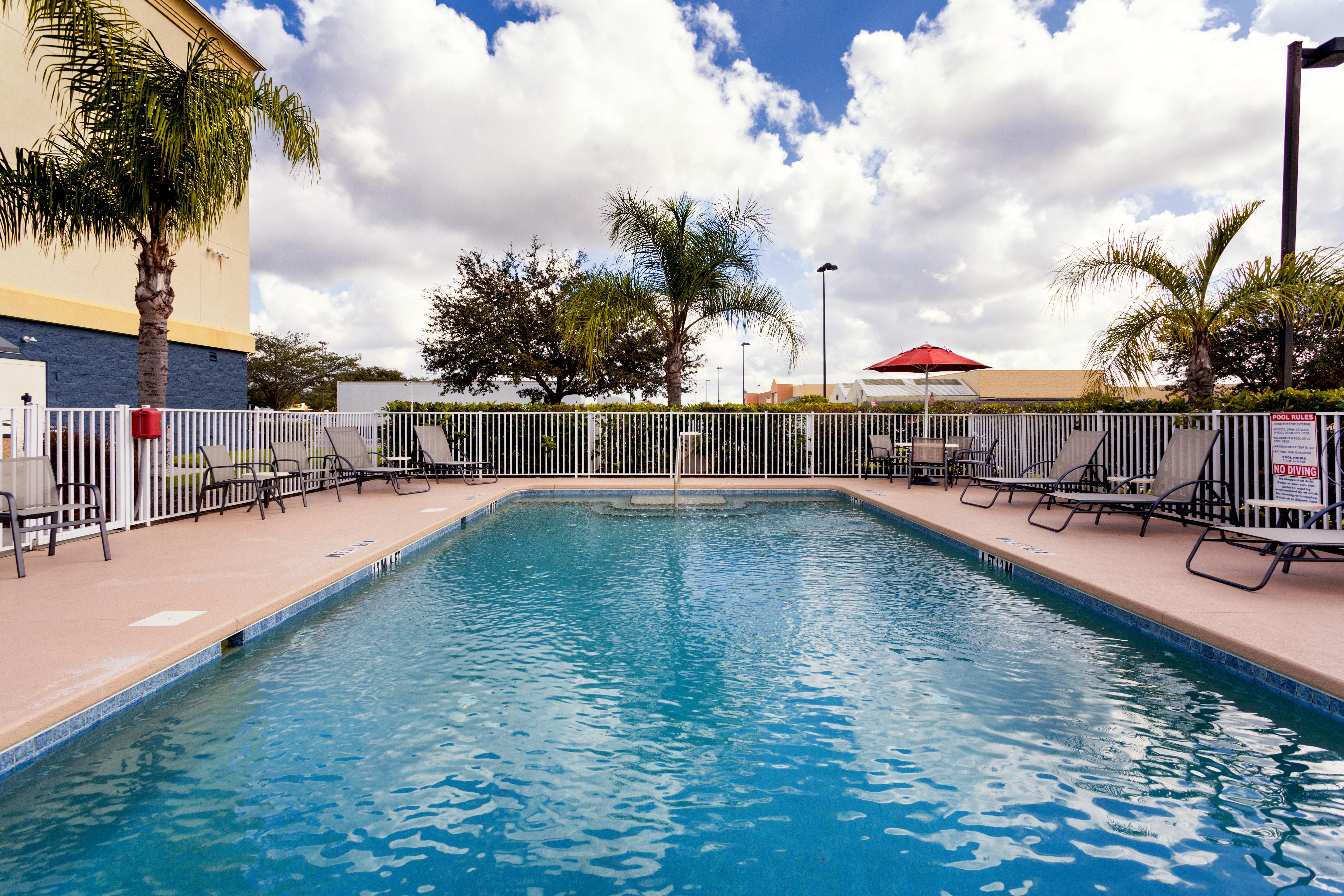 Holiday Inn Express Hotel & Suites Arcadia Eksteriør bilde